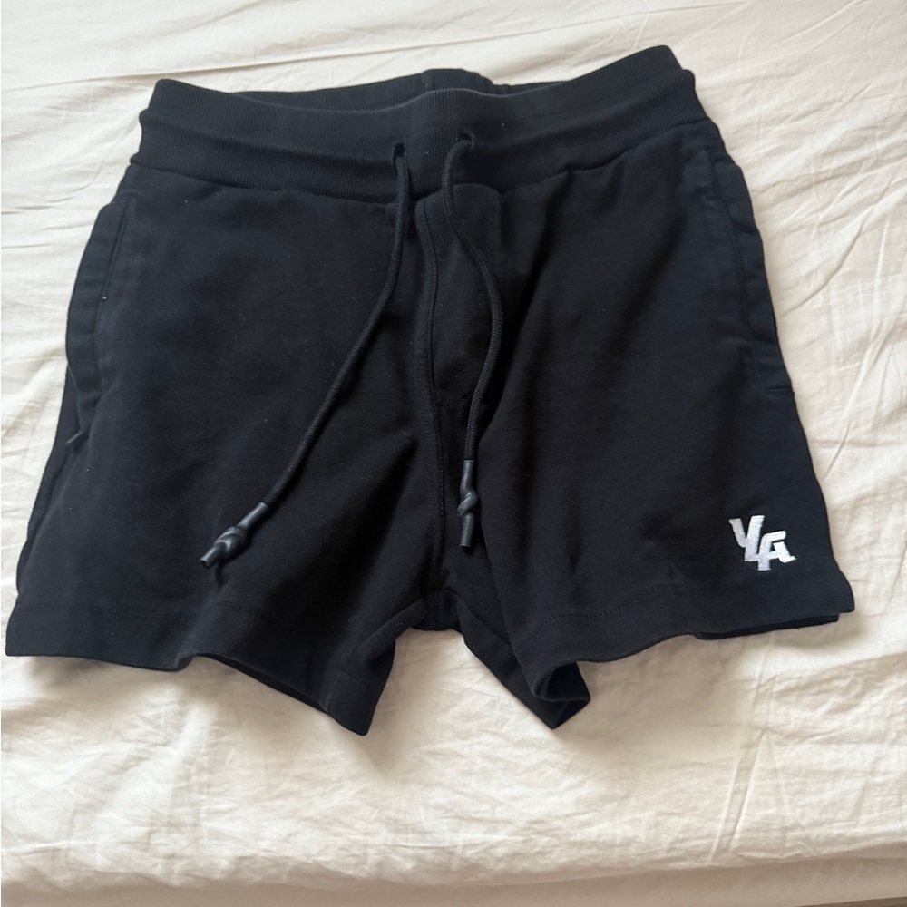 Black Shorts Young LA